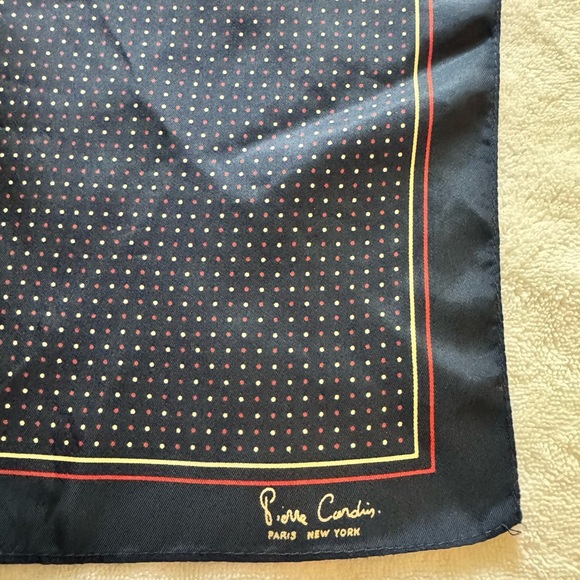 2 Pierre Cardin Men's Brown and Blue Pocket Squares - Picture 9 of 13